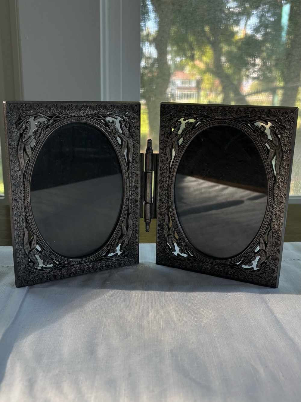 Ornate Hinged Oval Double Photo Frame in Dark Silver Tone